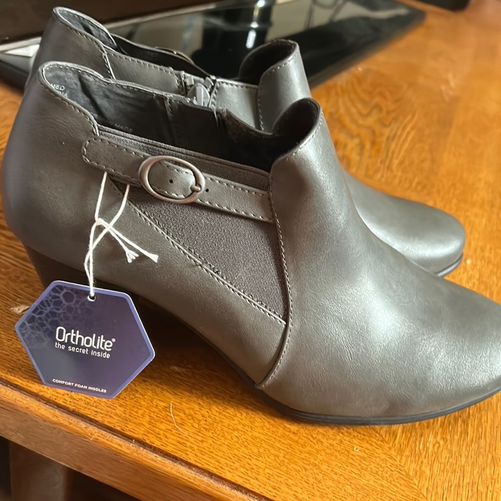 Gorgeous gray booties
